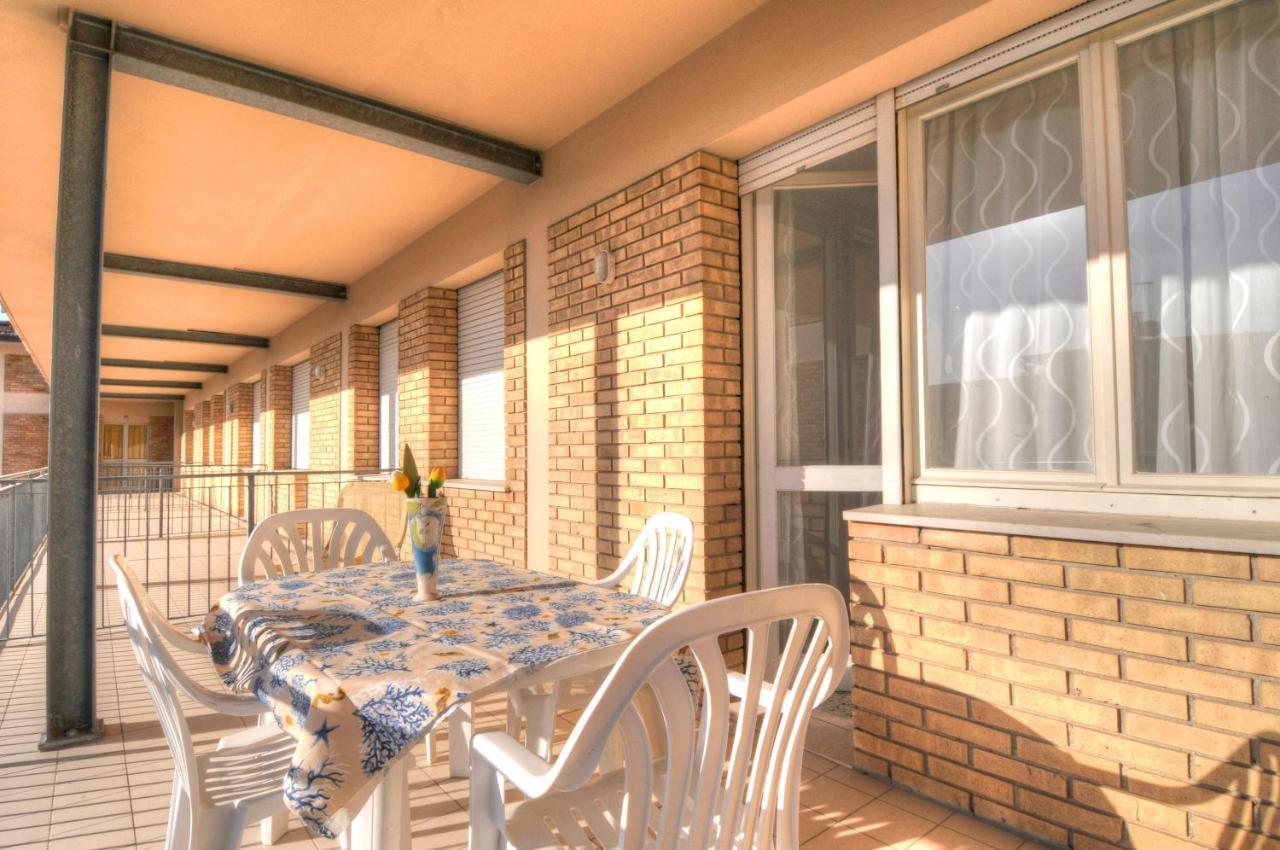 Condominio Res. Palace Bibione Ngoại thất bức ảnh